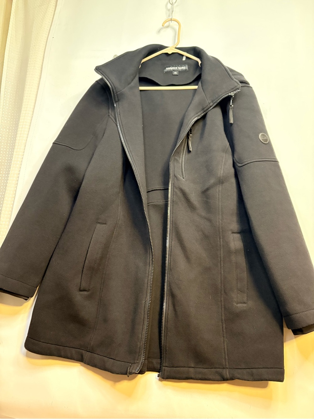 Andrew Marc Black Women's Softshell Zip-Front Coat XXL